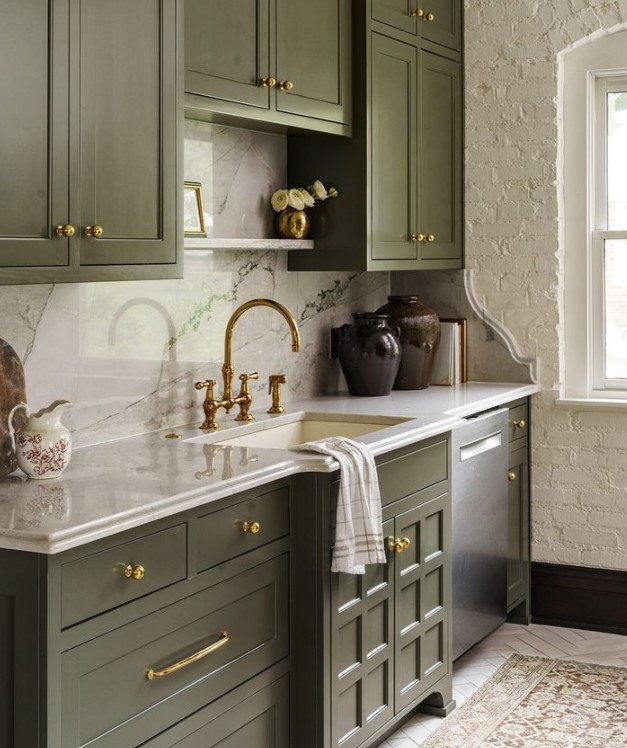 green kitchen cabinets