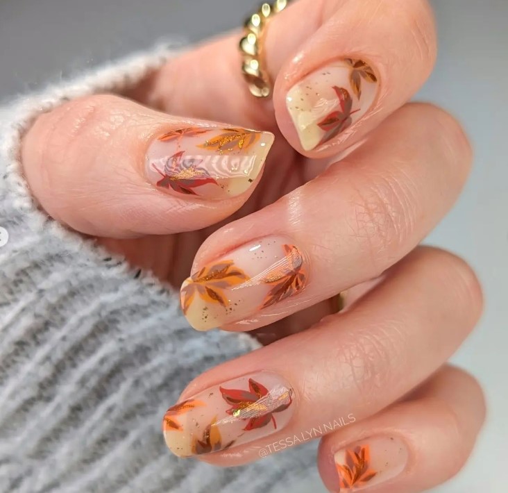 Foliage Autumn Nails