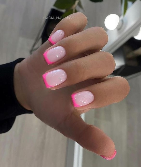 Short pink french nails