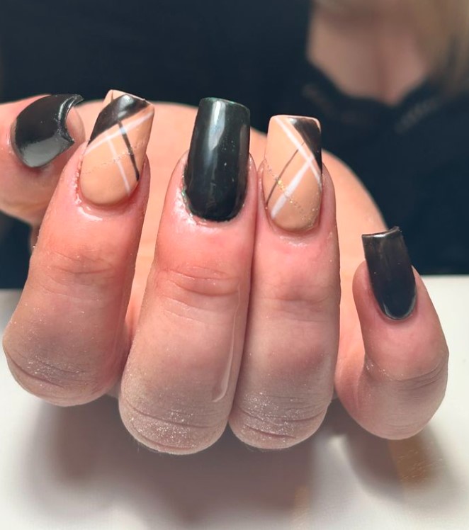 classy black nail ideas