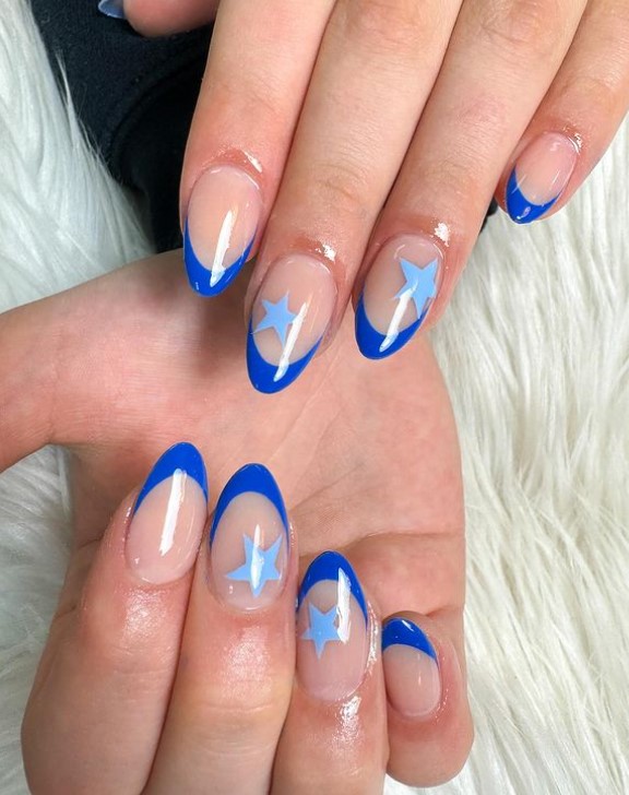 Almond shape French nails blue