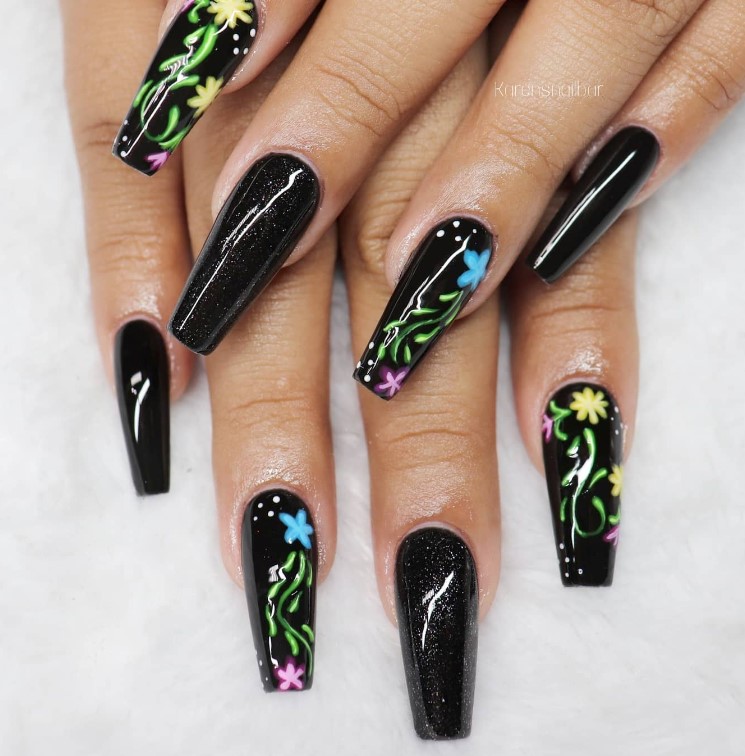 Black Coffin Nails with Flowers