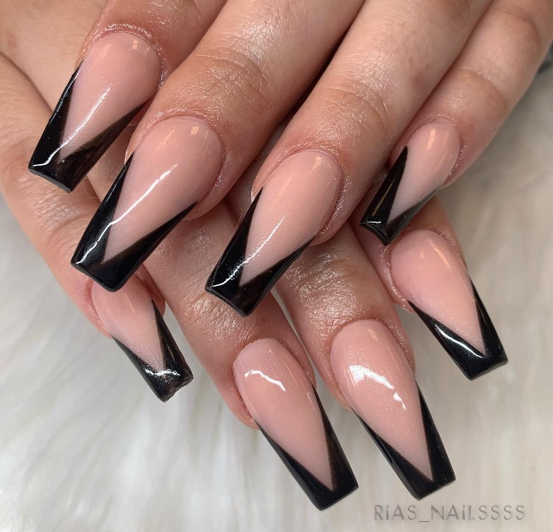 Black V French Tips