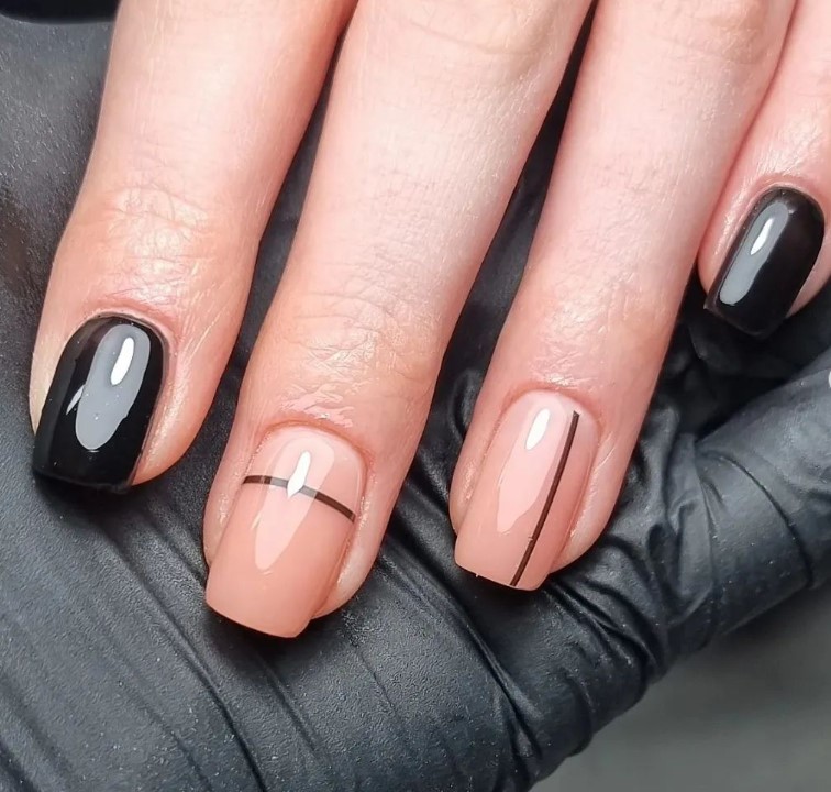 Black and Blush Minimalistic Nails