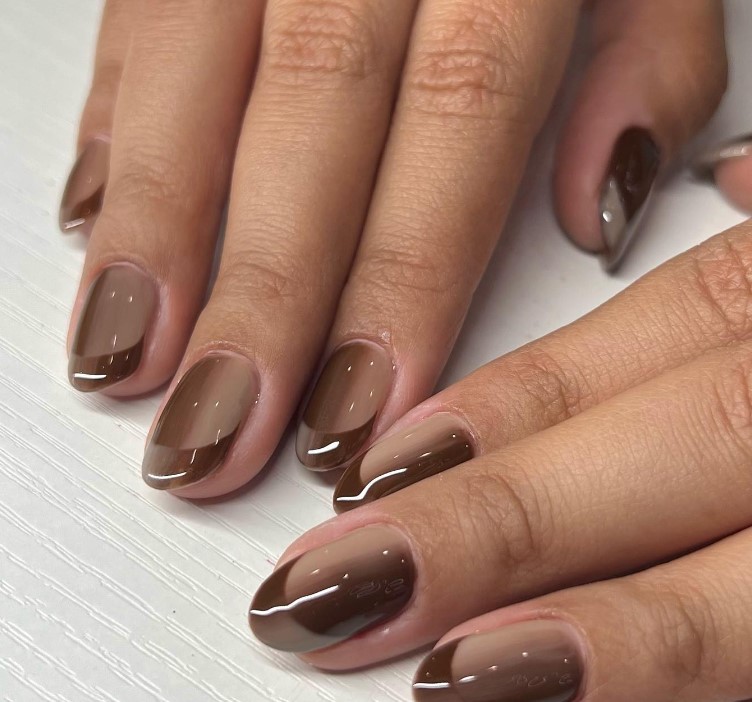 Caffe Latte Fall Nails