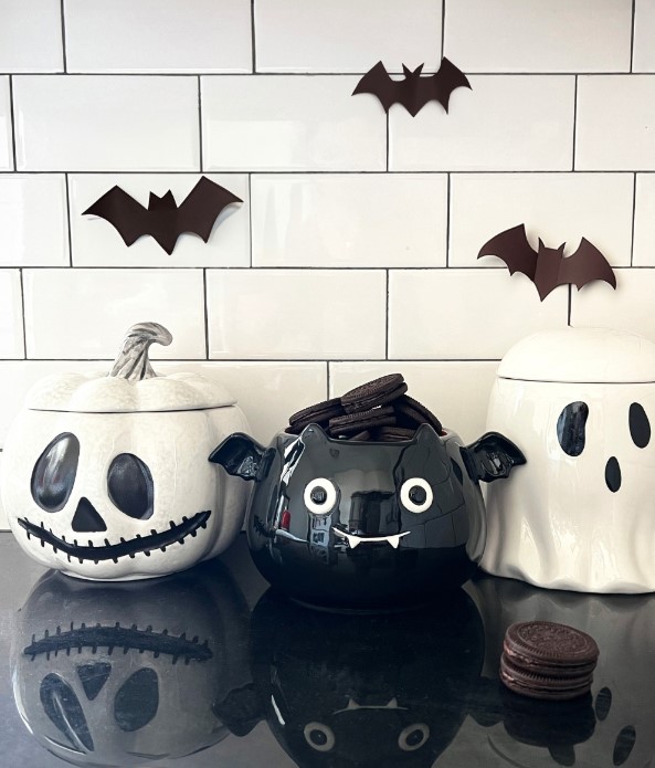 Ghosts and Bats Halloween Kitchen Decor