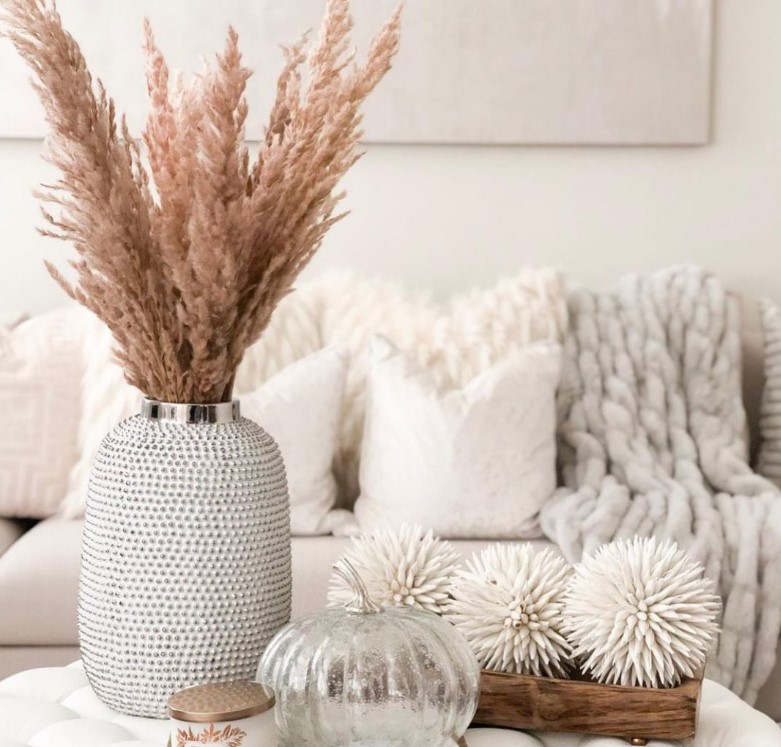 Neutral and Rustic Fall Decor