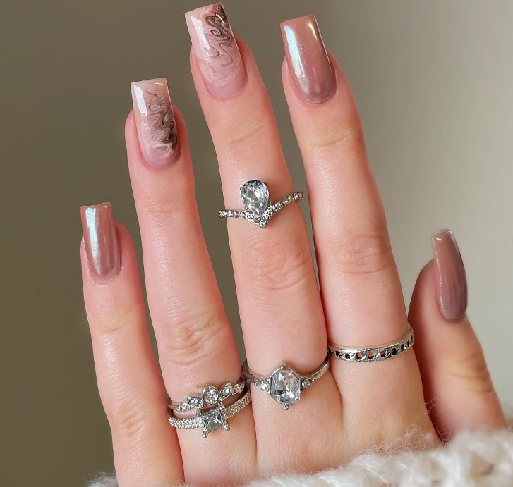 Mocha Latte Square Nails