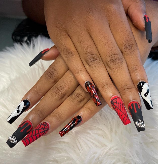 Black and red Halloween Nails with Spiderweb