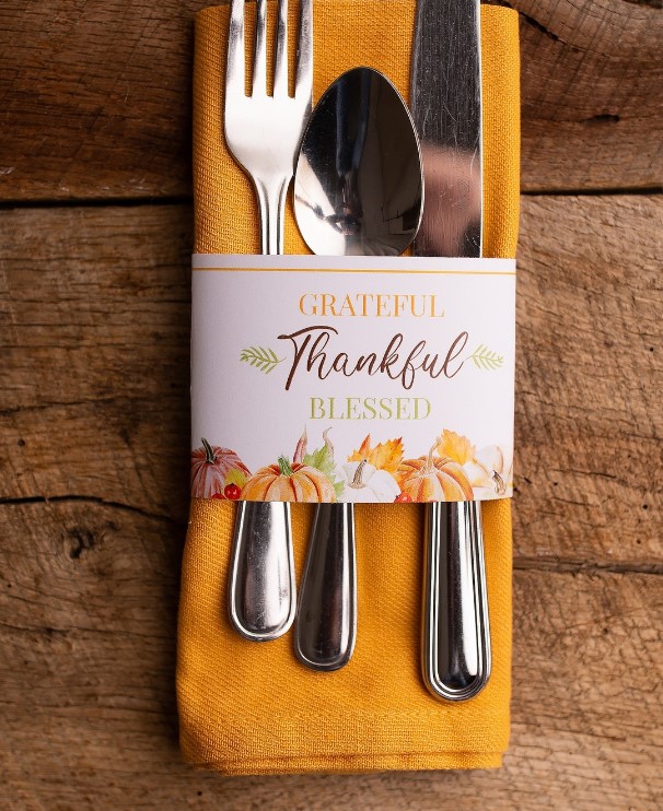 Thanksgiving Hosting Decor