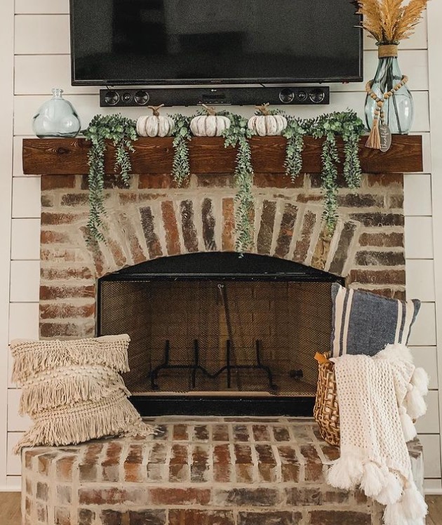 Warm Fall Mantle Decor