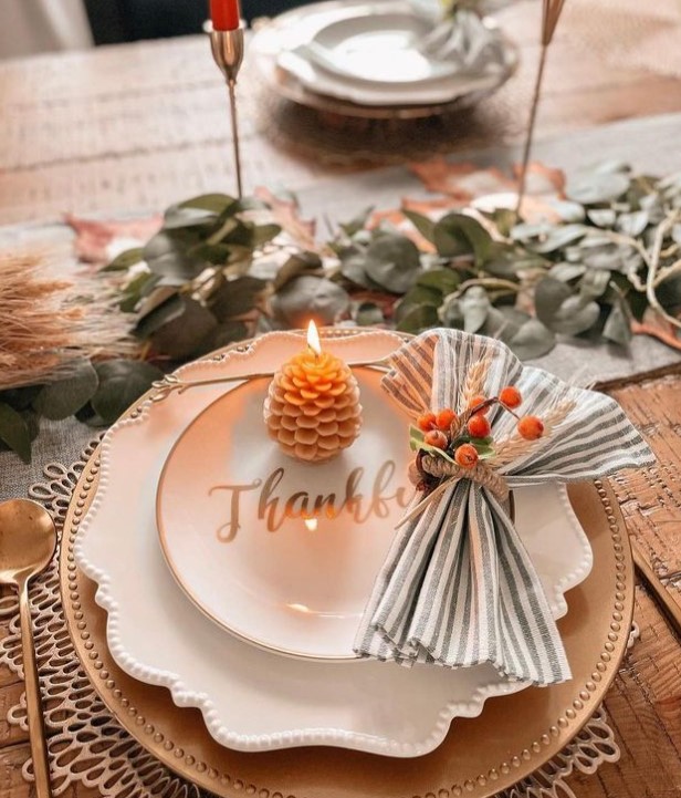 Beautiful Plate Setting with Pinecone Candle