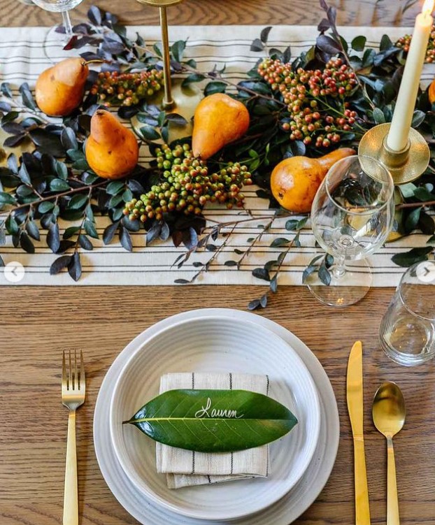 Easy Table Decor with Bushes and Pears