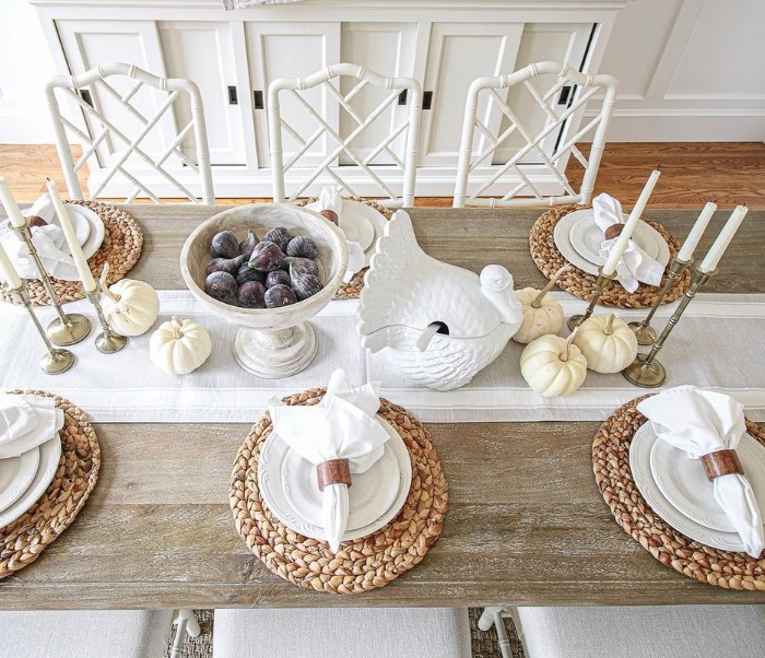 Totally white Thanksgiving Table Decor