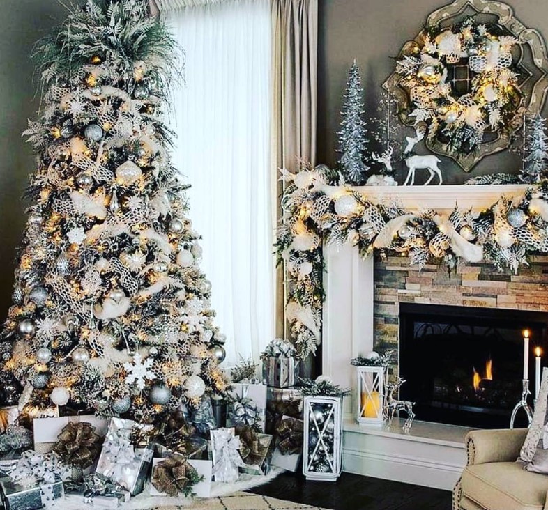 Beautiful Christmas Mantel Decor and Tree