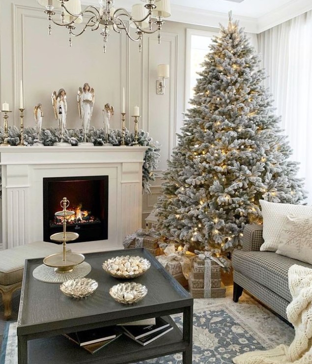 Cute Living Area Christmas Decor